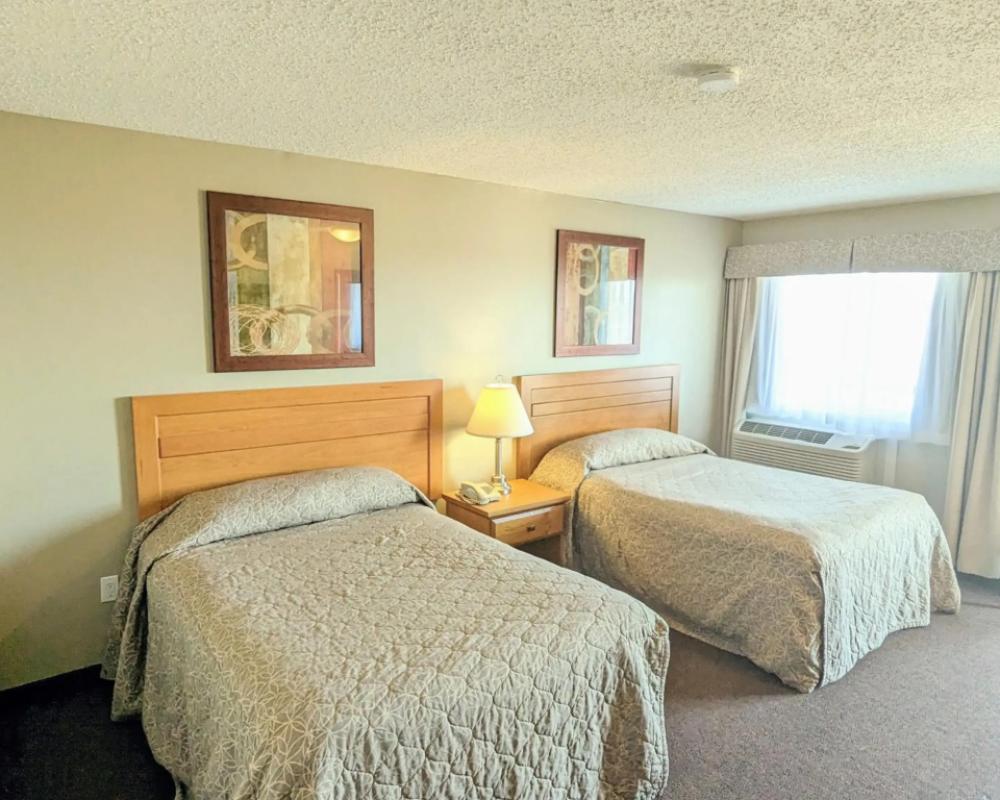 фото BCMInns Lloydminster