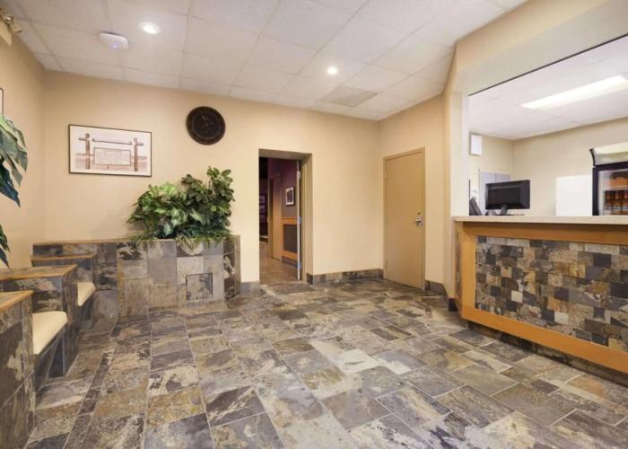 Central Suite Hotel
