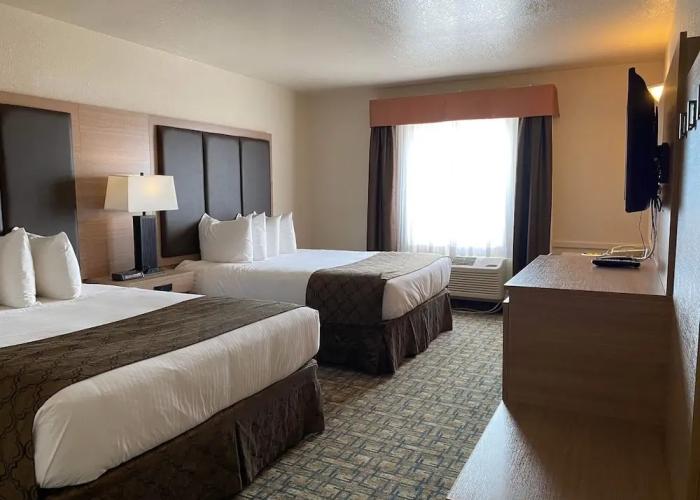 Gold Circle Inn