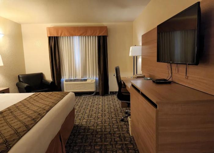 Gold Circle Inn
