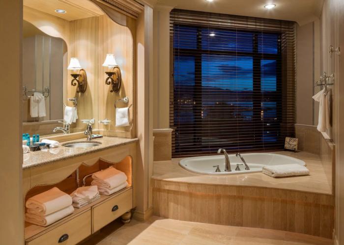 The Royal Kelowna