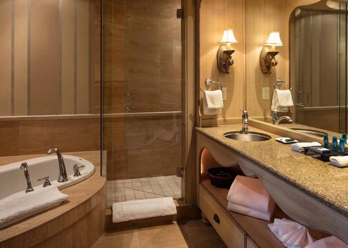 The Royal Kelowna