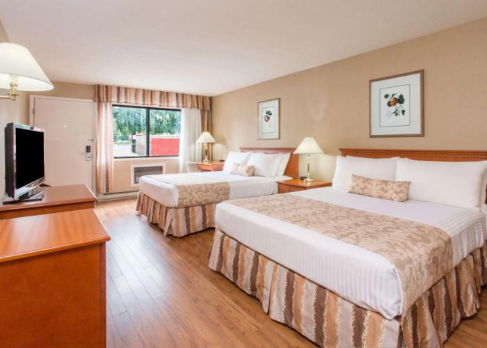 Ramada Hotel & Conference Center by Wyndham Kelowna