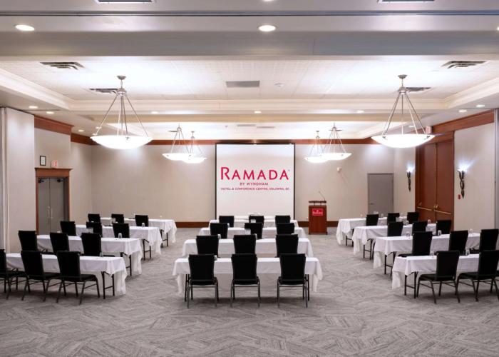 Ramada Hotel & Conference Center by Wyndham Kelowna
