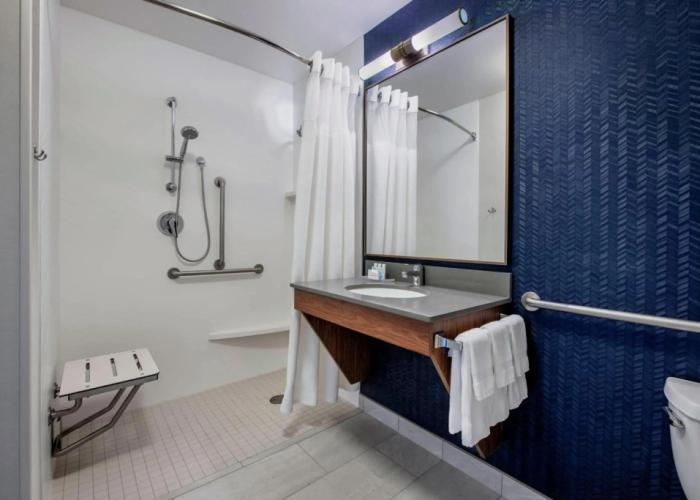 Fairfield Inn and Suites by Marriott Kelowna