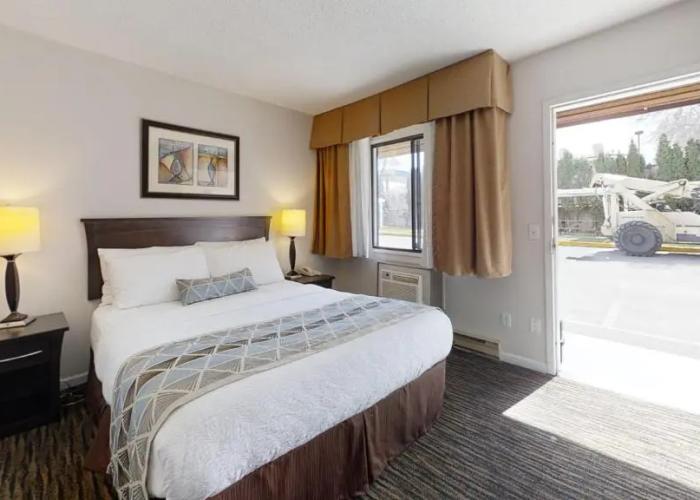 Recreation Inn & Suites
