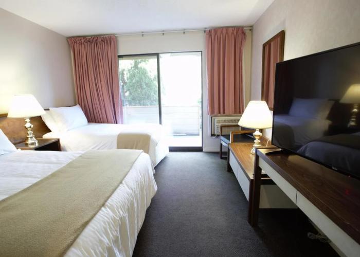 Recreation Inn & Suites