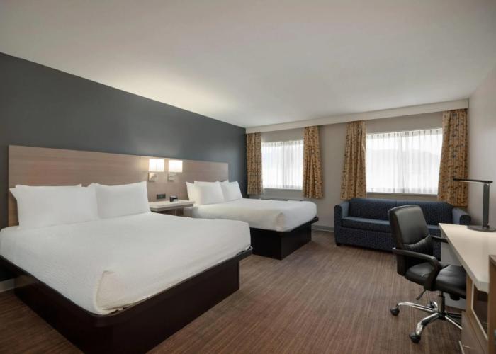 Days Inn by Wyndham Kelowna