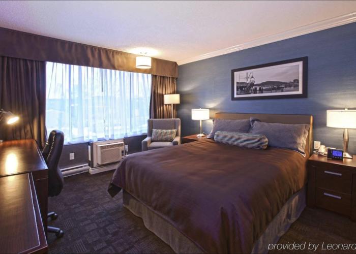Sandman Hotel & Suites Kelowna