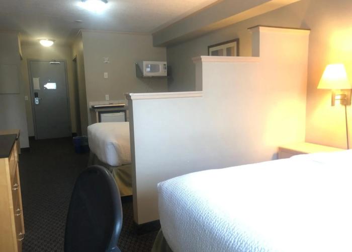 Travelodge by Wyndham Fort McMurray
