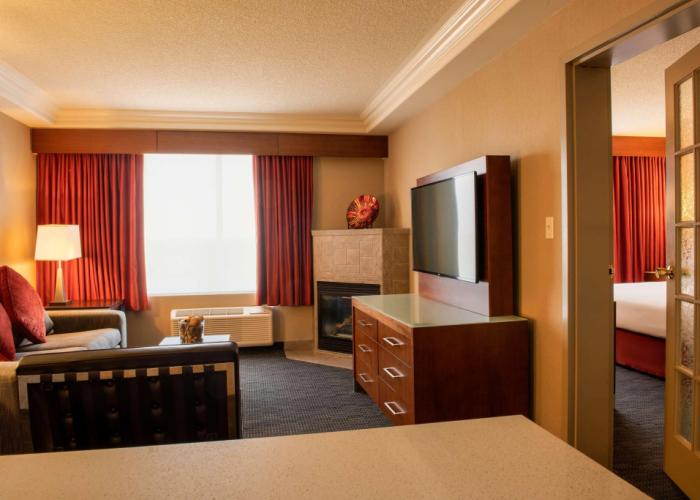 Radisson Hotel & Suites Fort McMurray