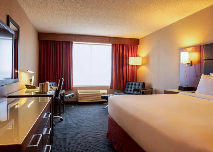 Radisson Hotel & Suites Fort McMurray