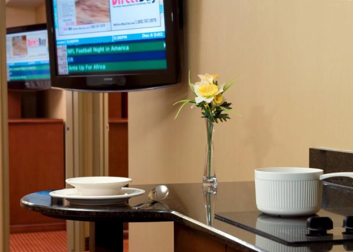 Merit Hotel & Suites