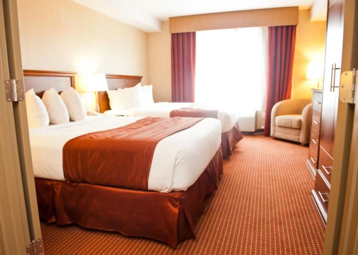 Merit Hotel & Suites