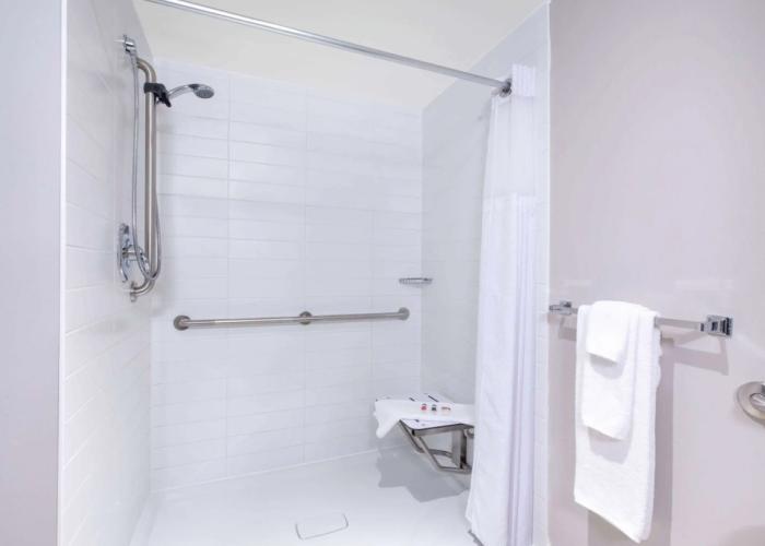 Microtel Inn & Suites By Wyndham Fort Mcmurray