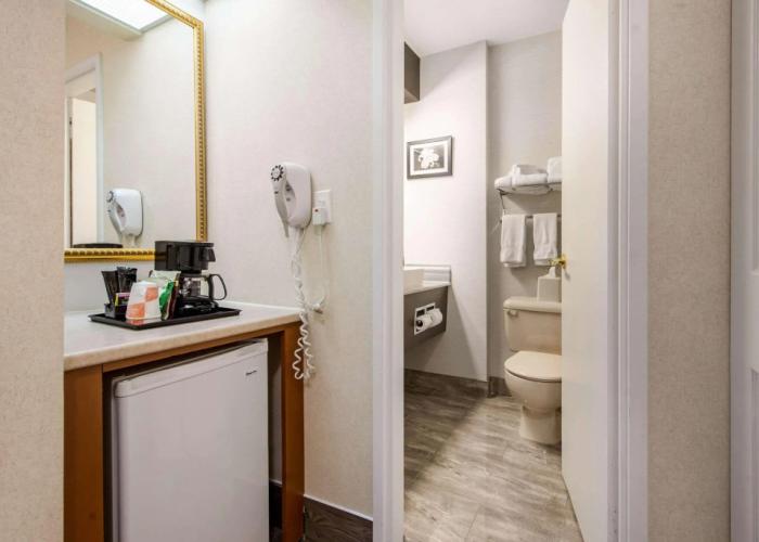 Quality Inn & Suites Gatineau