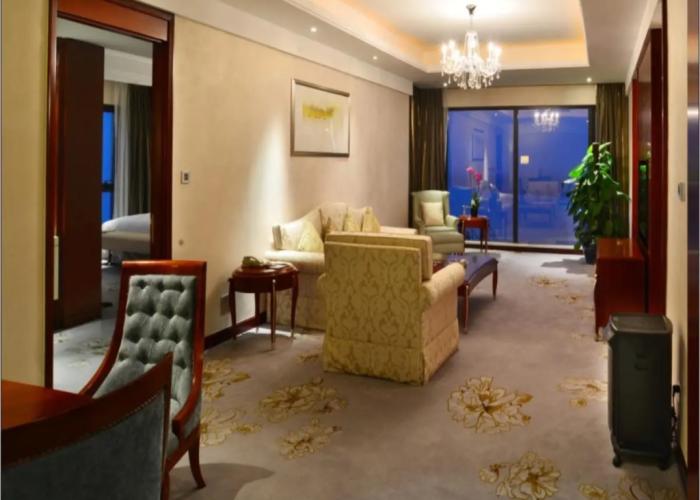 Peninsula Spring International Hotel