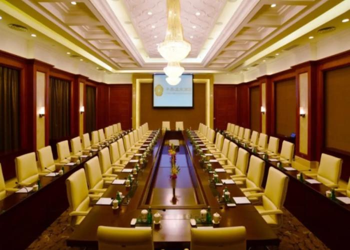 Peninsula Spring International Hotel