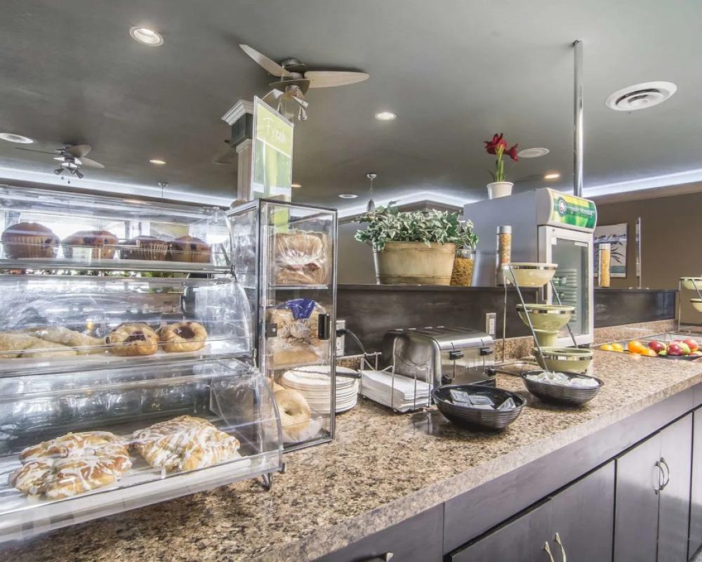 фото Quality Inn & Suites