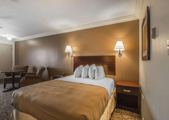 Quality Inn & Suites