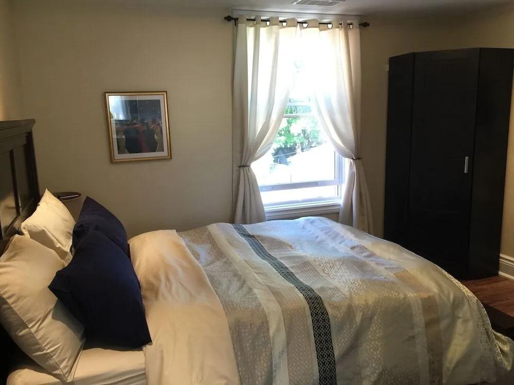 фото The Century House B&B Ottawa