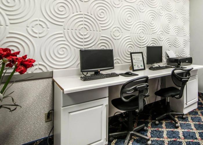 Travelodge by Wyndham Prince Albert