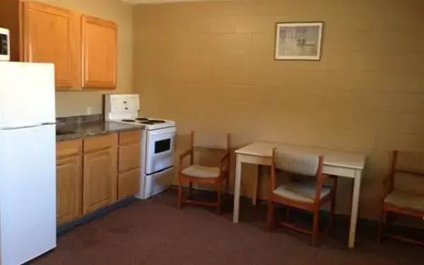 Twilite Motel & RV Park