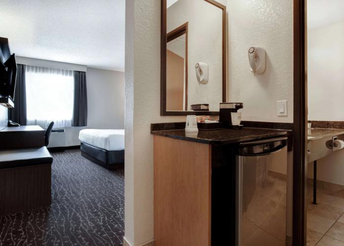 Days Inn & Conference Centre by Wyndham Prince Albert