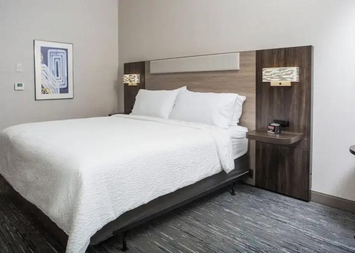 Holiday Inn Express and Suites Prince Albert South by IHG