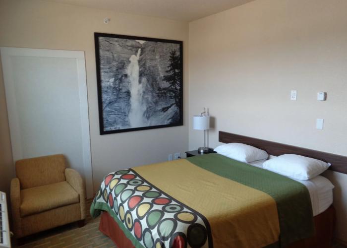 High Point Inn & Suites Peace River