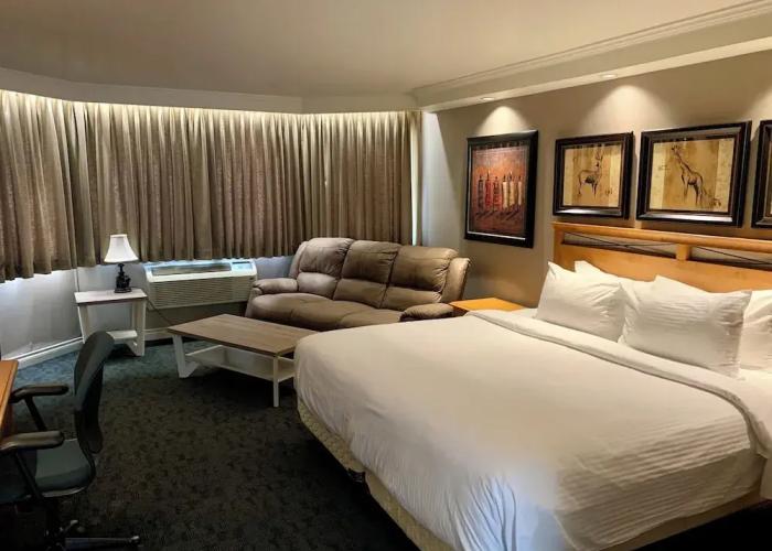 Peace Valley Inns