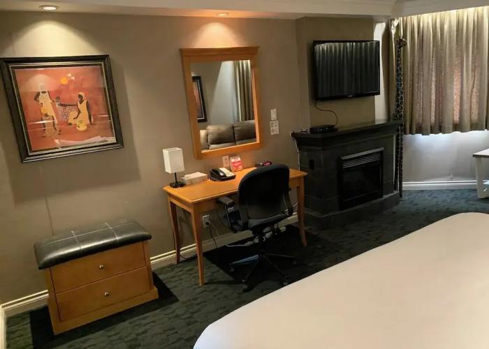 Peace Valley Inns