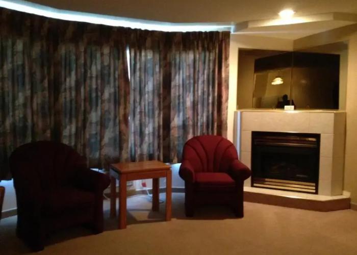 Western Budget Motel Peace River
