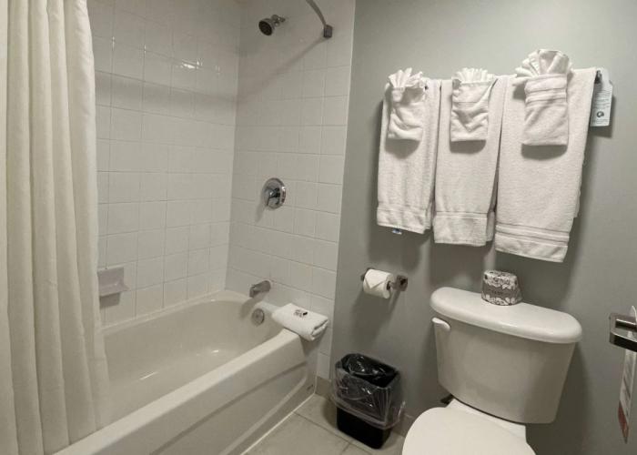 Super 8 by Wyndham Peterborough