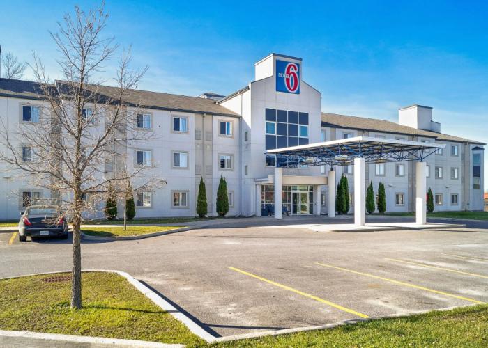 Motel 6 Peterborough, ON