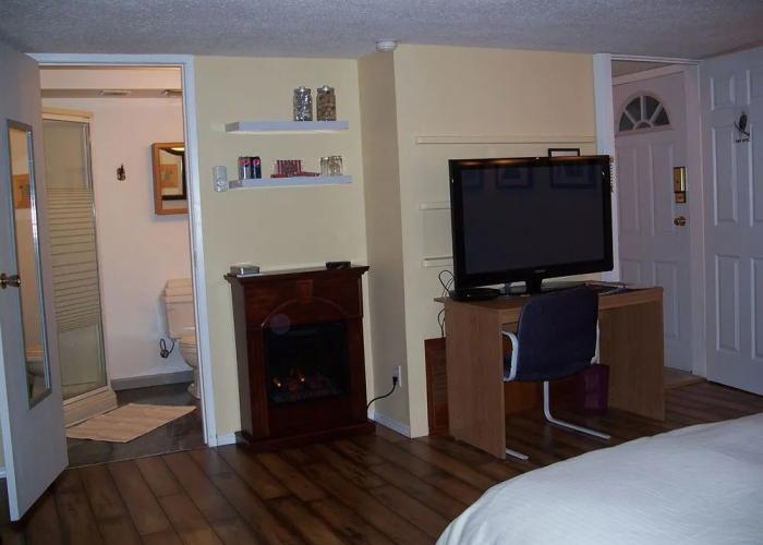 Tall Trees Bed & Breakfast