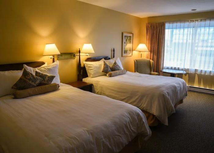 Pacific Inn