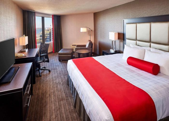 Best Western Plus Waterfront Hotel