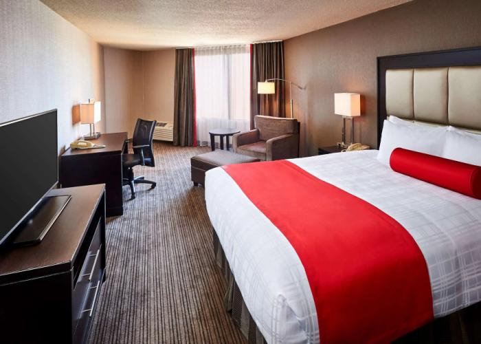 Best Western Plus Waterfront Hotel