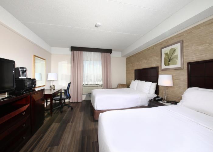 Holiday Inn & Suites Windsor Ambassador Bridge by IHG