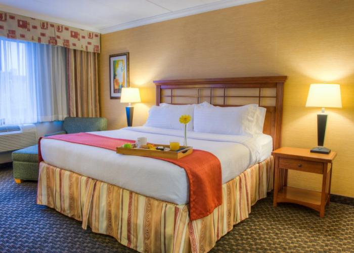 Four Points by Sheraton Windsor Downtown