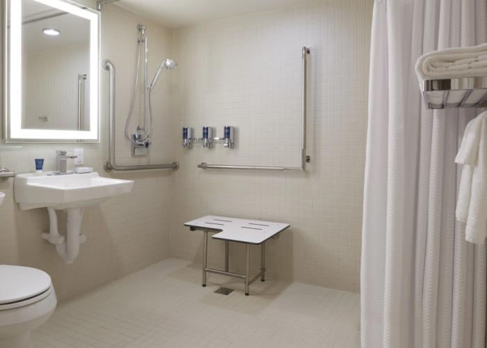 Four Points by Sheraton Windsor Downtown