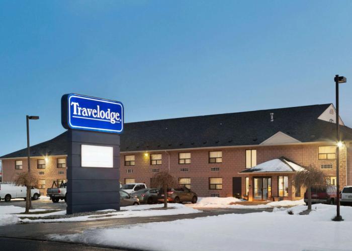 Travelodge by Wyndham Windsor