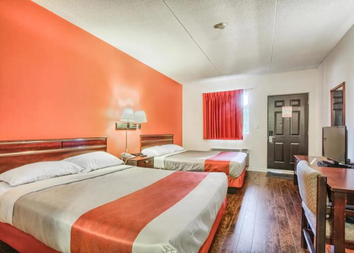 Motel 6 Windsor, ON