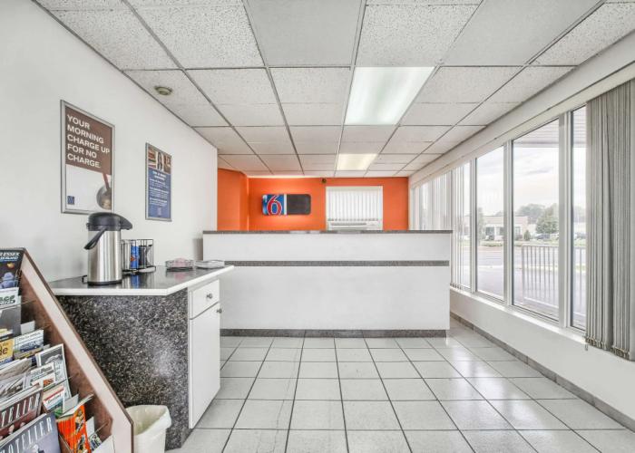 Motel 6 Windsor, ON