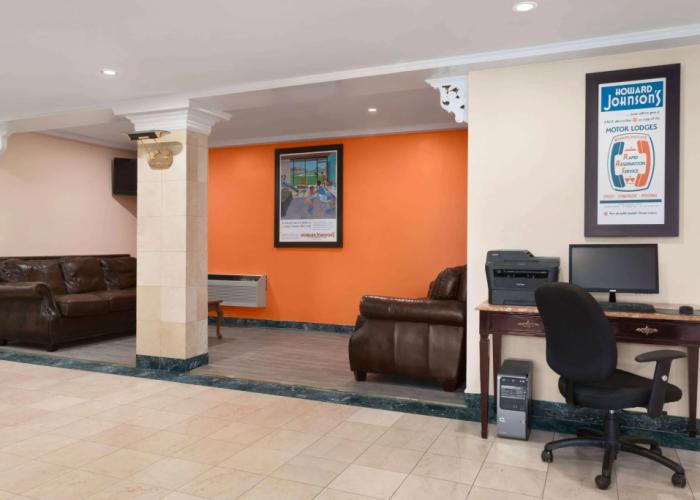 SureStay Plus by Best Western Windsor