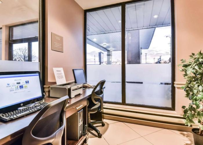 Comfort Inn & Suites Ambassador Bridge