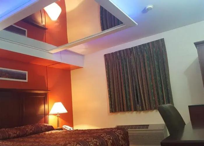 Royal Windsor Motel