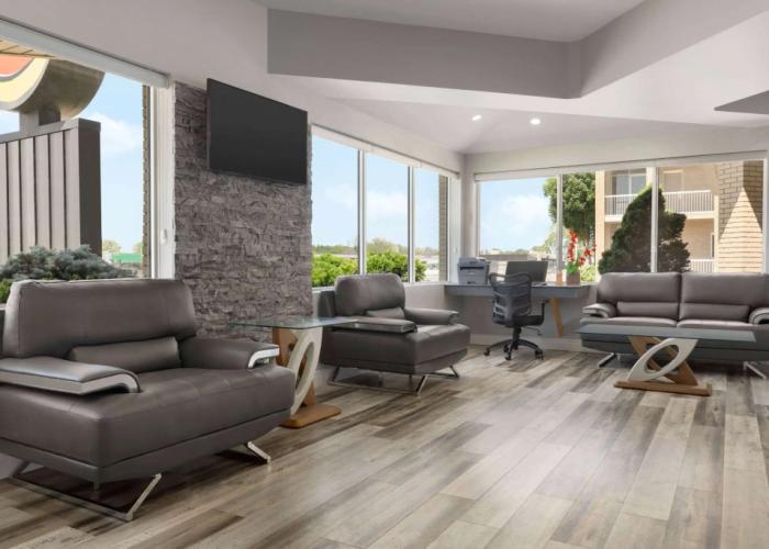Super 8 by Wyndham Windsor/Dougall