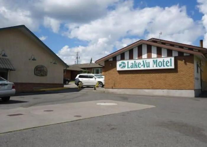 Lake-Vu Motel